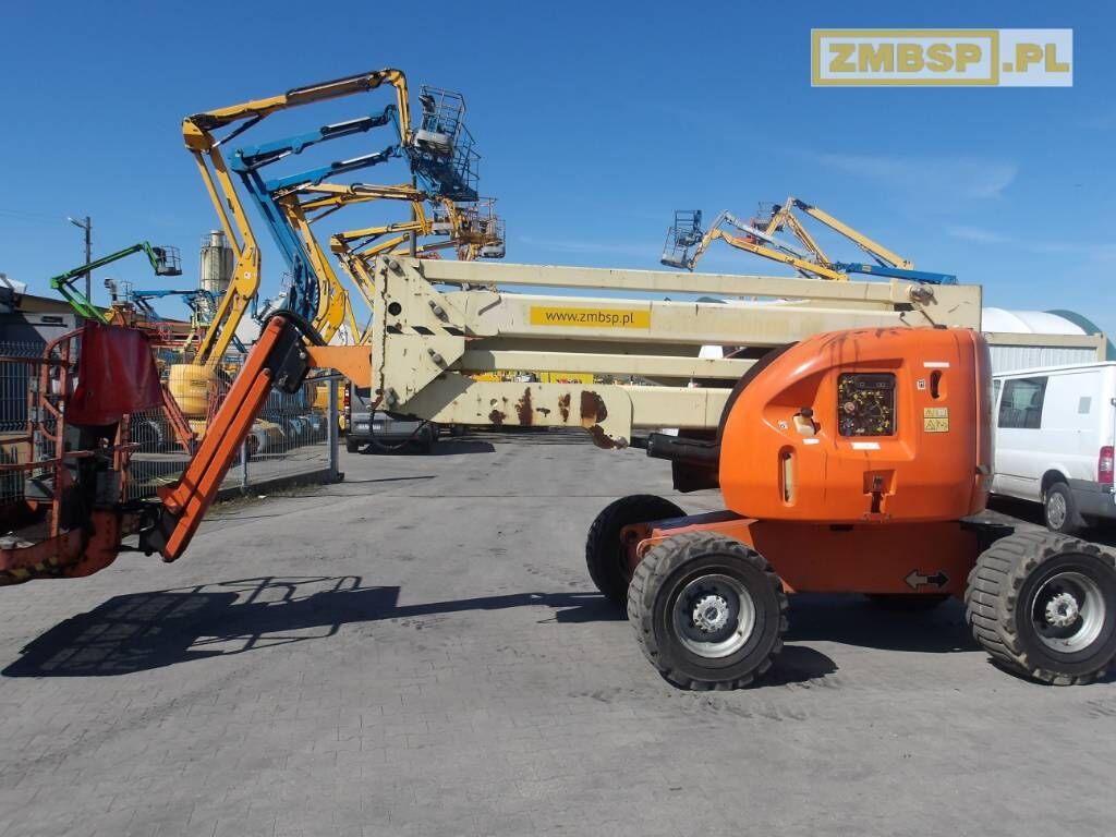 JLG 450 AJ - Plataforma articulada: foto 2 JLG 450 AJ - Plataforma articulada: foto 2