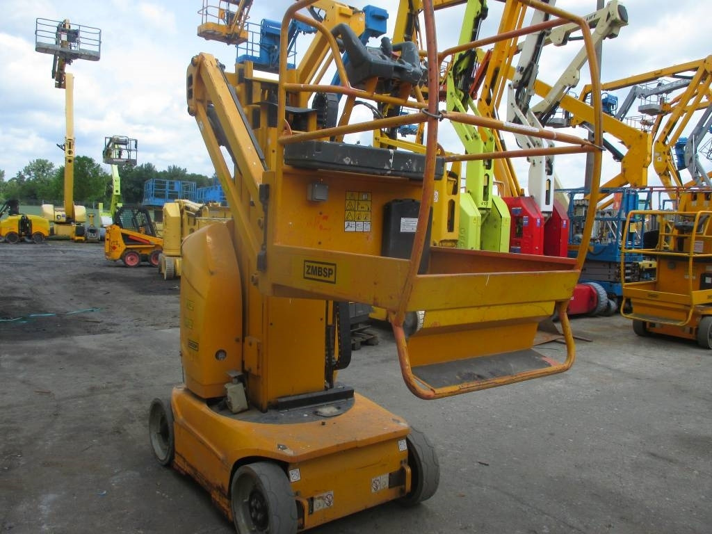 JLG Toucan 8 E - Plataforma de mástil vertical: foto 4 JLG Toucan 8 E - Plataforma de mástil vertical: foto 4
