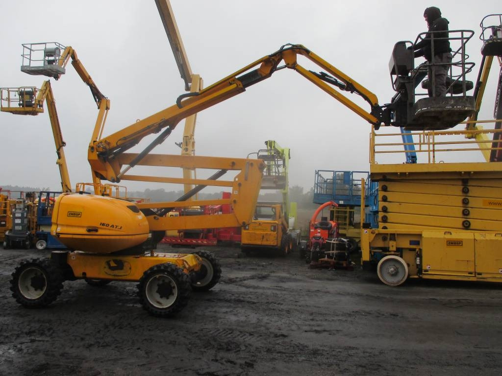 Manitou 160 ATJ - Plataforma articulada: foto 1 Manitou 160 ATJ - Plataforma articulada: foto 1