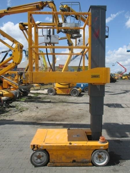 SkyJack SJ 12 - Plataforma de mástil vertical: foto 1 SkyJack SJ 12 - Plataforma de mástil vertical: foto 1