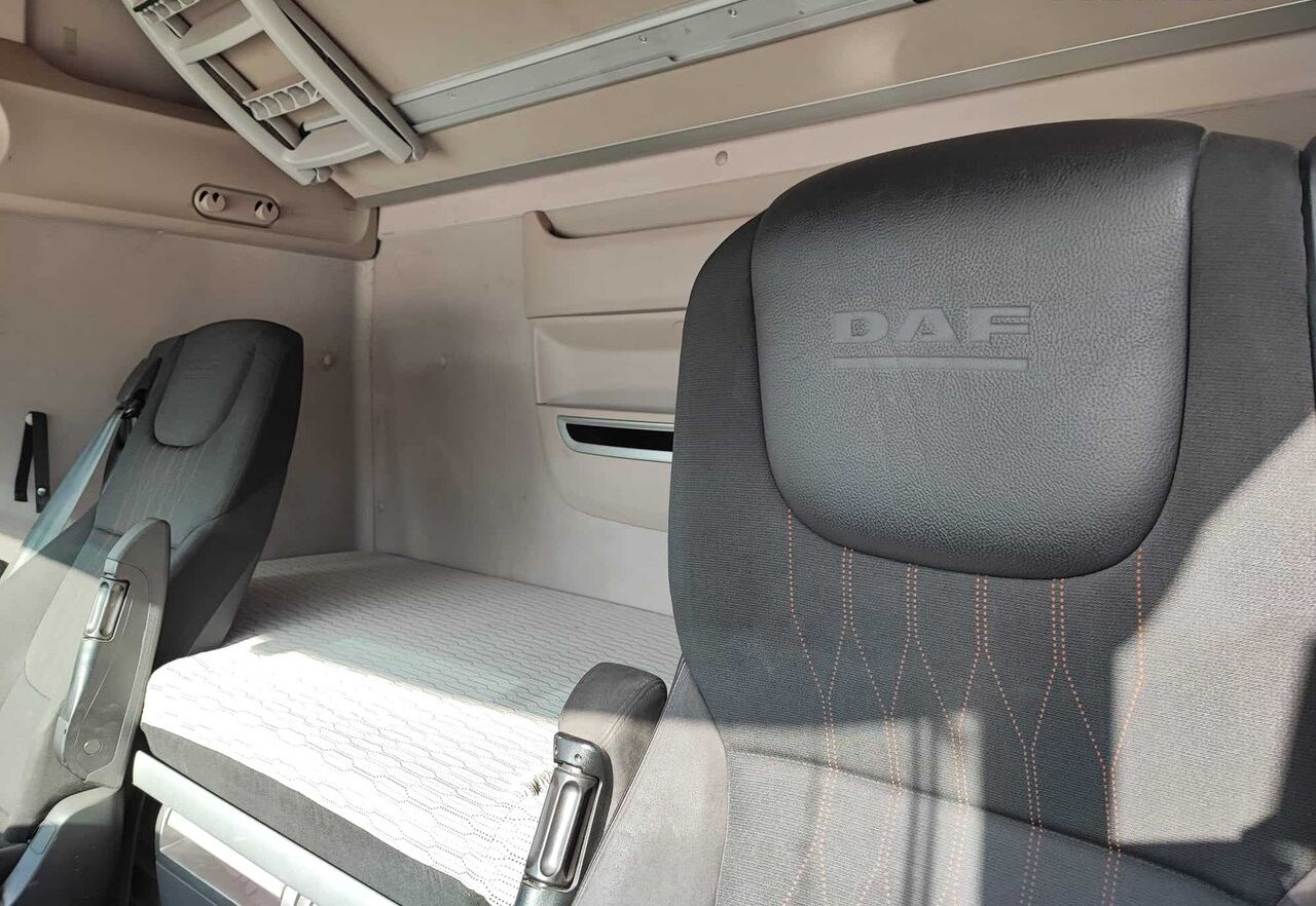 DAF XF 480 - Cabeza tractora: foto 5 DAF XF 480 - Cabeza tractora: foto 5