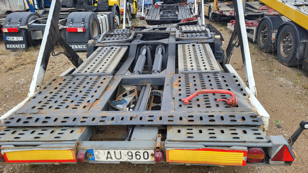 ACTROS 1841 6X2 KASSBOHRER SUPERTRANS ACTROS 1841 - Portavehículos camión: foto 5 ACTROS 1841 6X2 KASSBOHRER SUPERTRANS ACTROS 1841 - Portavehículos camión: foto 5