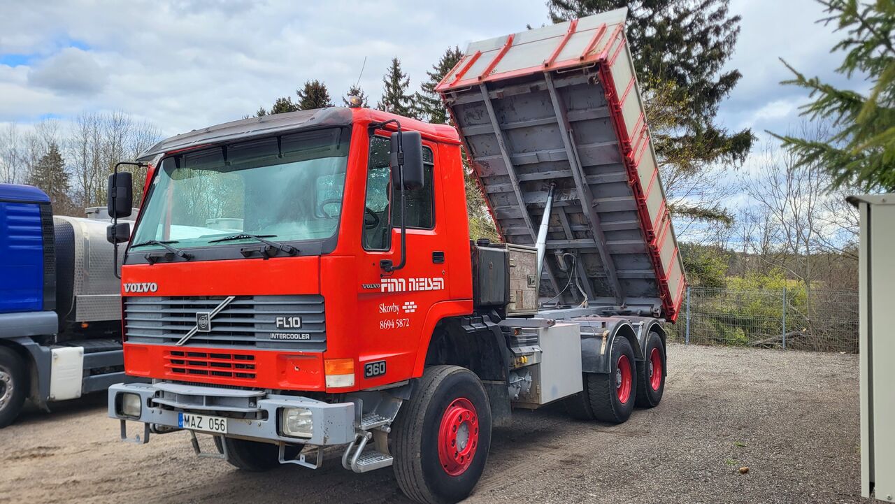 VOLVO FL10 6X6 - Volquete camión: foto 5 VOLVO FL10 6X6 - Volquete camión: foto 5