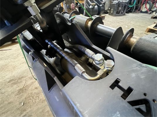 3 godets attache Morin M1 - Cazo para excavadora: foto 4 3 godets attache Morin M1 - Cazo para excavadora: foto 4