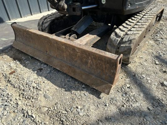 Bobcat E35 Cabine à 20900 € HT - Miniexcavadora: foto 3 Bobcat E35 Cabine à 20900 € HT - Miniexcavadora: foto 3