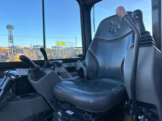 Bobcat E35 à 22 500 € HT - Miniexcavadora: foto 3 Bobcat E35 à 22 500 € HT - Miniexcavadora: foto 3