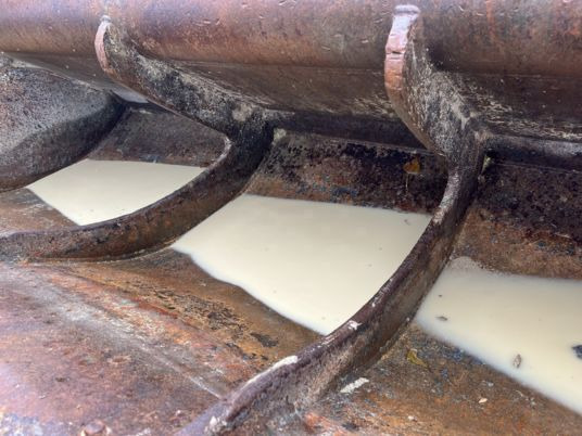 Godet de curage inclinable Morin M7 - Cazo para excavadora: foto 5 Godet de curage inclinable Morin M7 - Cazo para excavadora: foto 5