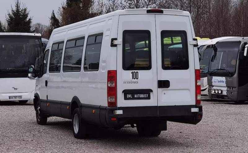 Autobús suburbano Iveco Daily 23 miejsca, KLIMA, WEBASTO: foto 9 Autobús suburbano Iveco Daily 23 miejsca, KLIMA, WEBASTO: foto 9