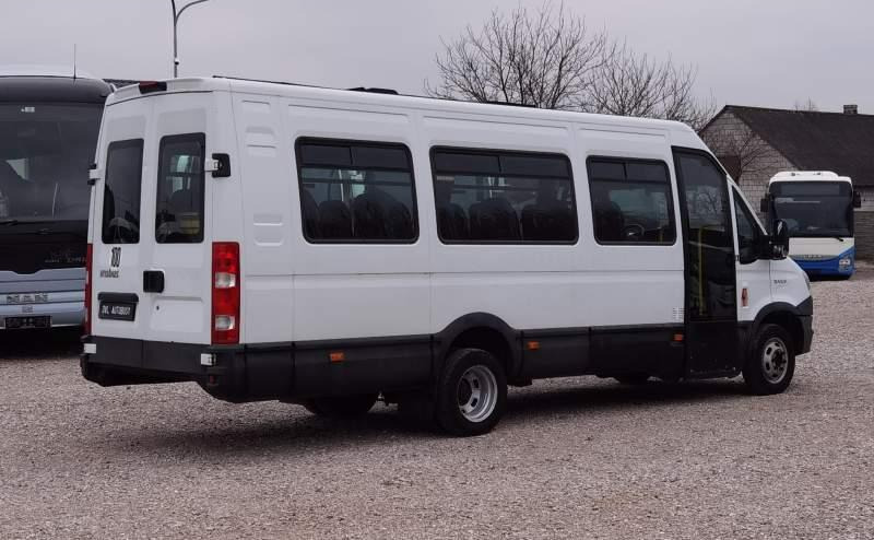 Autobús suburbano Iveco Daily 23 miejsca, KLIMA, WEBASTO: foto 7 Autobús suburbano Iveco Daily 23 miejsca, KLIMA, WEBASTO: foto 7