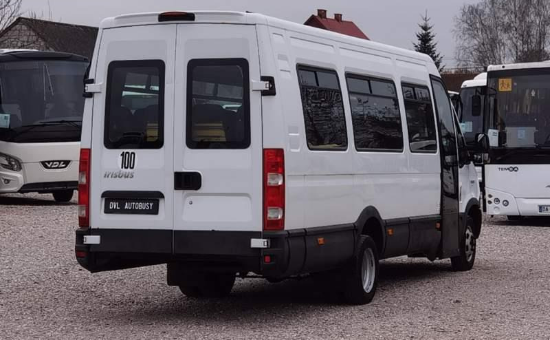 Autobús suburbano Iveco Daily 23 miejsca, KLIMA, WEBASTO: foto 8 Autobús suburbano Iveco Daily 23 miejsca, KLIMA, WEBASTO: foto 8