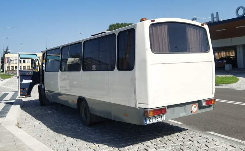Mercedes-Benz Vario 814D 38+12 - Autobús suburbano: foto 5 Mercedes-Benz Vario 814D 38+12 - Autobús suburbano: foto 5