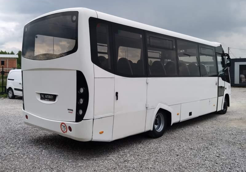 Mercedes-Benz Vario Luxor 39 miejsc EURO V - Autobús suburbano: foto 5 Mercedes-Benz Vario Luxor 39 miejsc EURO V - Autobús suburbano: foto 5