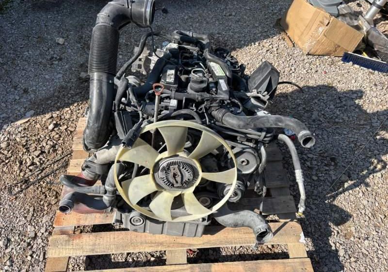 Mercedes-Benz silnik mercedes benz sprinter R6510160201 2010r - Motor para Autobús: foto 1 Mercedes-Benz silnik mercedes benz sprinter R6510160201 2010r - Motor para Autobús: foto 1