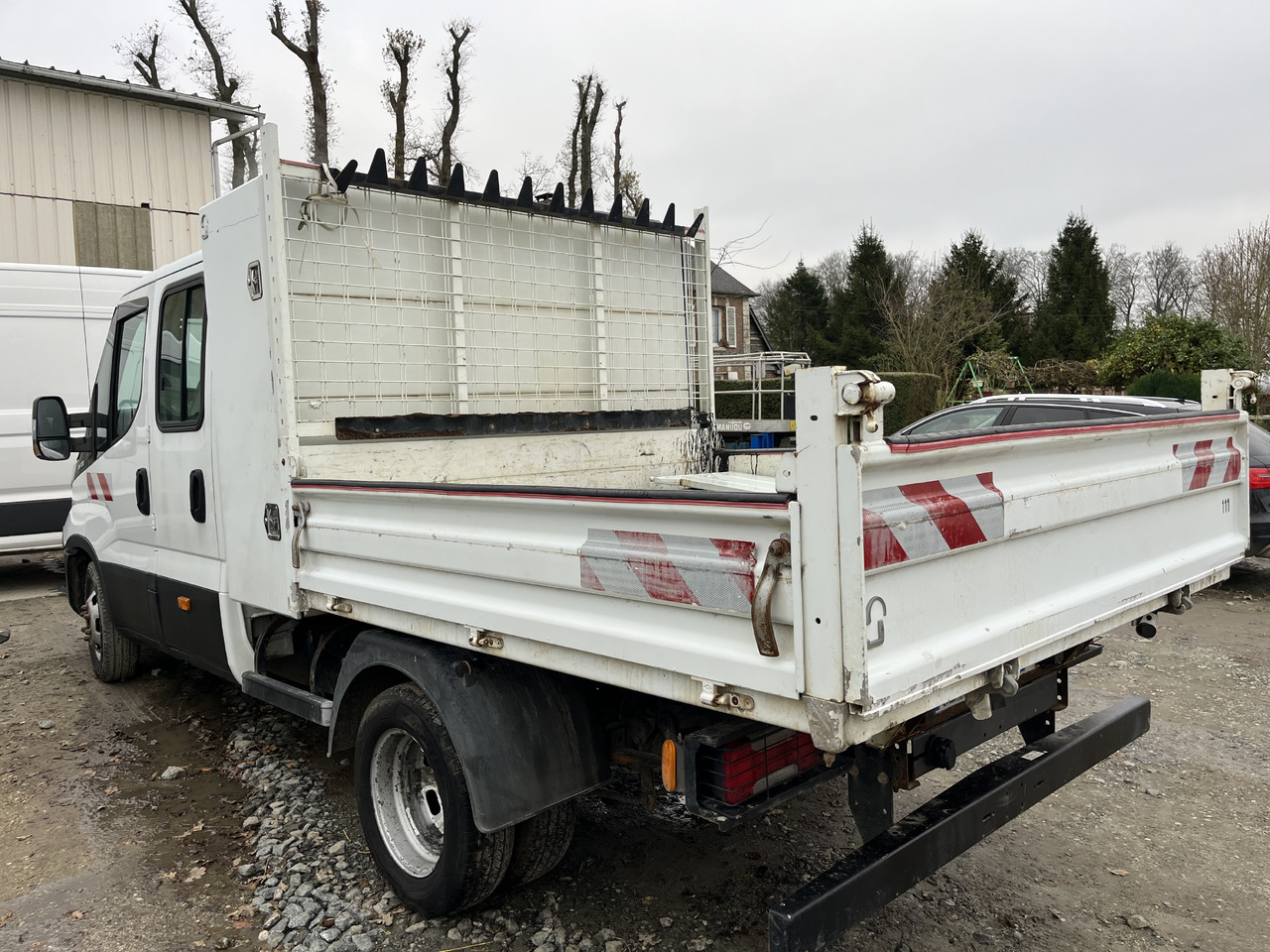 Volquete furgoneta Iveco Daily 35-170: foto 9 Volquete furgoneta Iveco Daily 35-170: foto 9