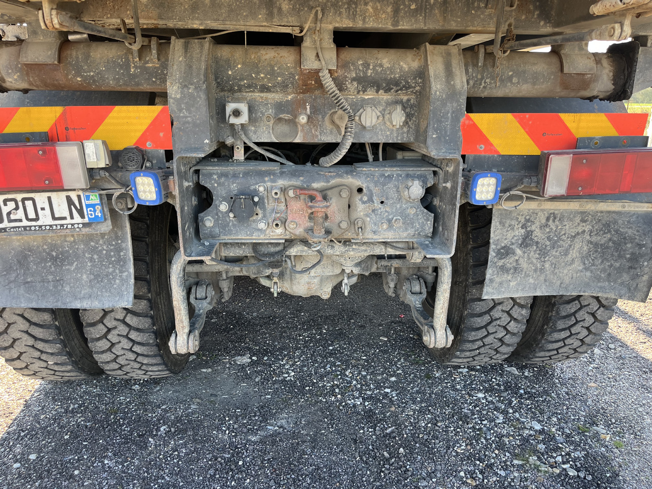 Volquete camión RENAULT Kerax 370 dci 6x4 benne bibenne bi benne: foto 9