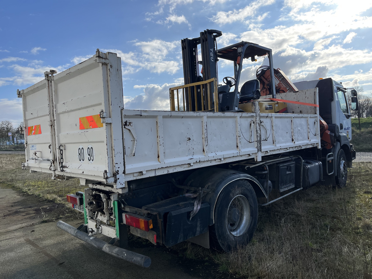 RENAULT Kerax 370dci 4x2 19T benne grue - Volquete camión, Camión grúa: foto 4 RENAULT Kerax 370dci 4x2 19T benne grue - Volquete camión, Camión grúa: foto 4