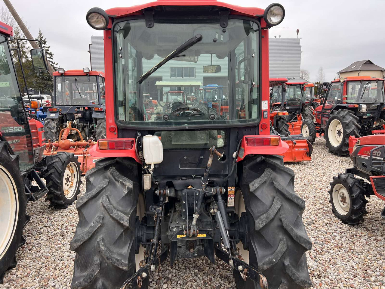 Yanmar EG334 - Tractor viñedo/ Frutero: foto 4 Yanmar EG334 - Tractor viñedo/ Frutero: foto 4