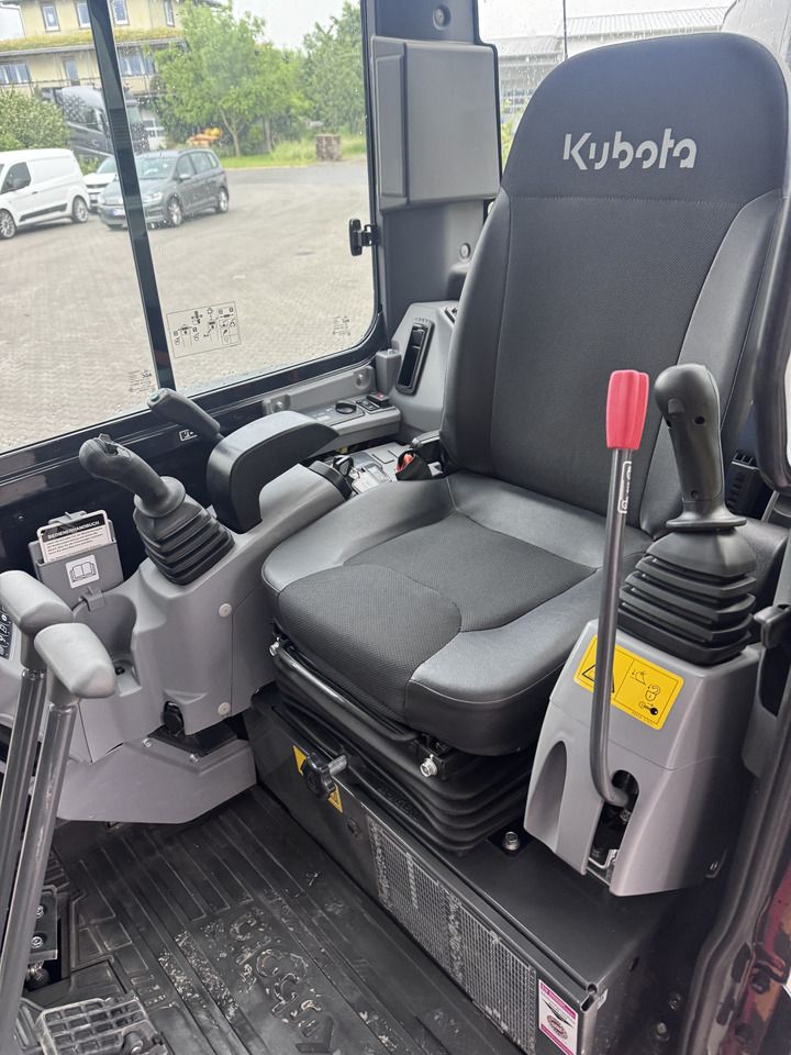 KUBOTA KX 037-4 - Miniexcavadora: foto 5 KUBOTA KX 037-4 - Miniexcavadora: foto 5