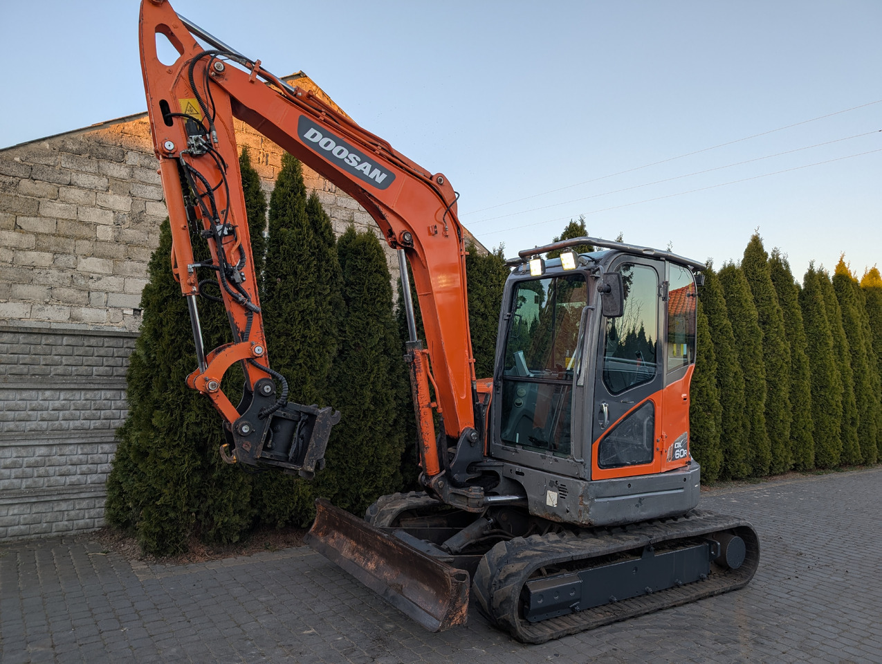 DOOSAN DX60R - Excavadora: foto 5 DOOSAN DX60R - Excavadora: foto 5