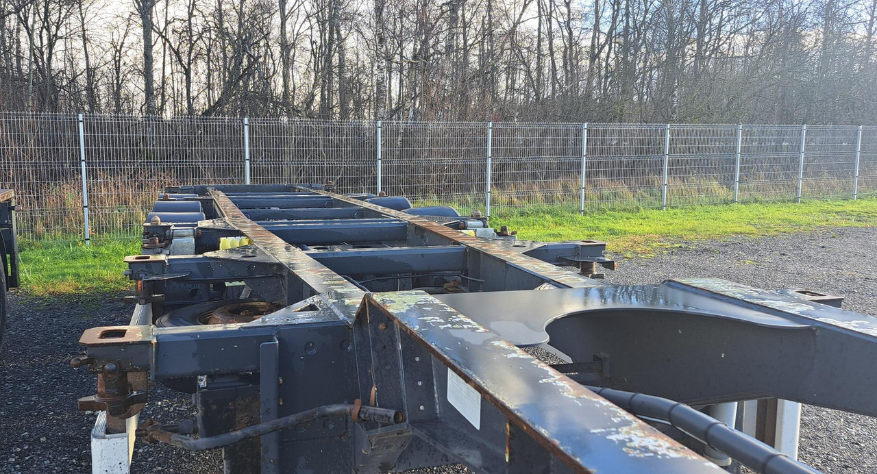 RENDERS EURO 922 - Portacontenedore/ Intercambiable semirremolque: foto 5 RENDERS EURO 922 - Portacontenedore/ Intercambiable semirremolque: foto 5