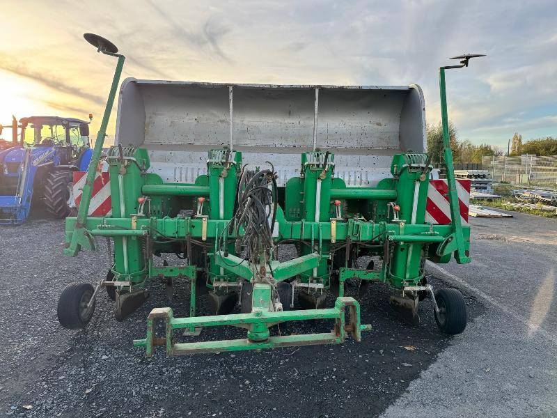 AGRONOMIX RBS TH - Plantadora de patatas: foto 2 AGRONOMIX RBS TH - Plantadora de patatas: foto 2