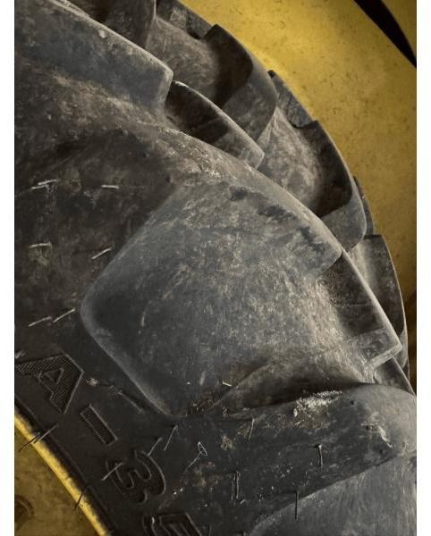 ALLIANCE 12,4R46 - Rueda completa: foto 3 ALLIANCE 12,4R46 - Rueda completa: foto 3