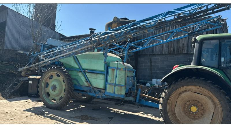 BERTHOUD MAJOR 32 - Pulverizador arrastrado: foto 1 BERTHOUD MAJOR 32 - Pulverizador arrastrado: foto 1