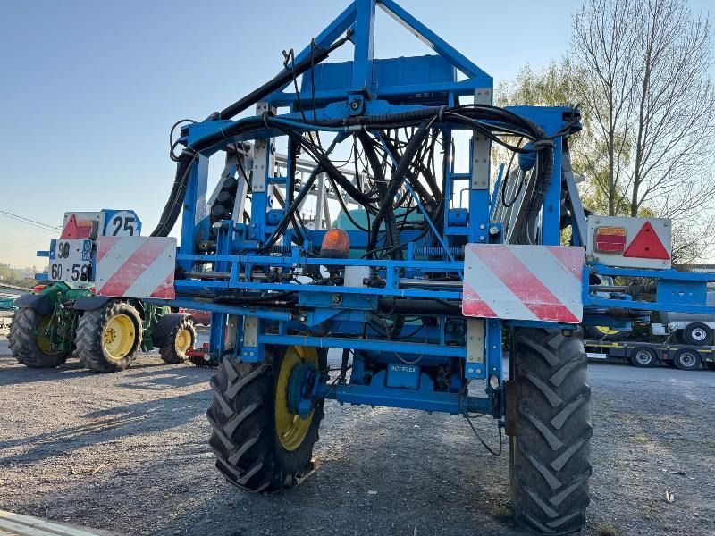 BERTHOUD MAXXOR 40 - Pulverizador arrastrado: foto 2 BERTHOUD MAXXOR 40 - Pulverizador arrastrado: foto 2
