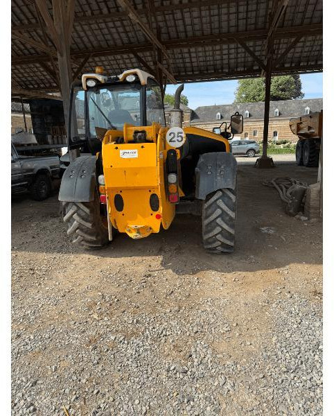 Manipulador telescópico JCB 531-70: foto 6