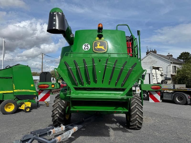 JOHN DEERE T550 - Cosechadora de granos: foto 3 JOHN DEERE T550 - Cosechadora de granos: foto 3