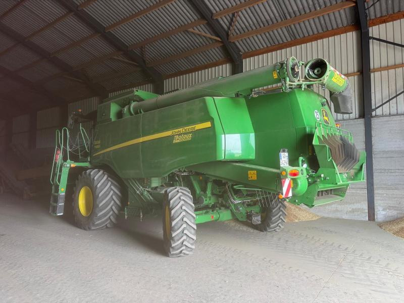 JOHN DEERE T660 - Cosechadora de granos: foto 1 JOHN DEERE T660 - Cosechadora de granos: foto 1