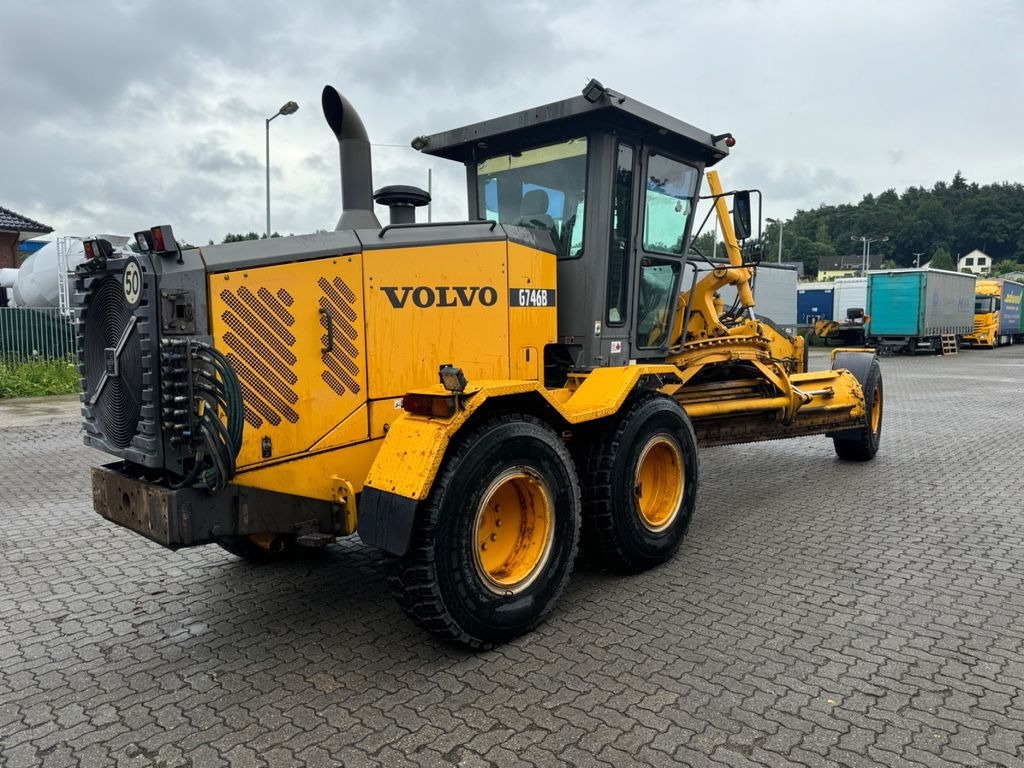 Grader Volvo G746B: foto 6
