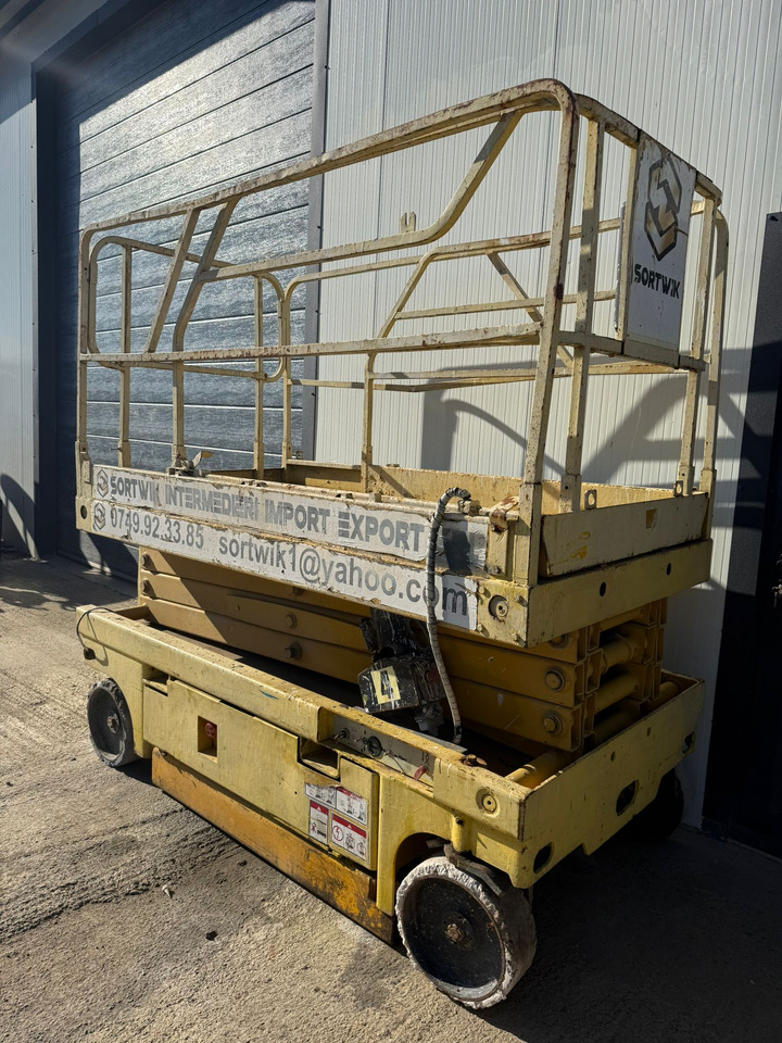 NACELLE - Plataforma de tijeras: foto 4 NACELLE - Plataforma de tijeras: foto 4