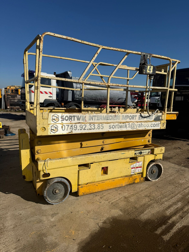 NACELLE - Plataforma de tijeras: foto 1 NACELLE - Plataforma de tijeras: foto 1