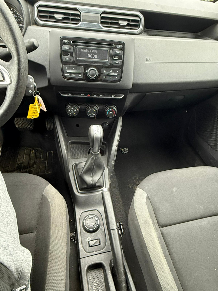 SUV/ Todoterreno RENAULT DUSTER 4X4: foto 9