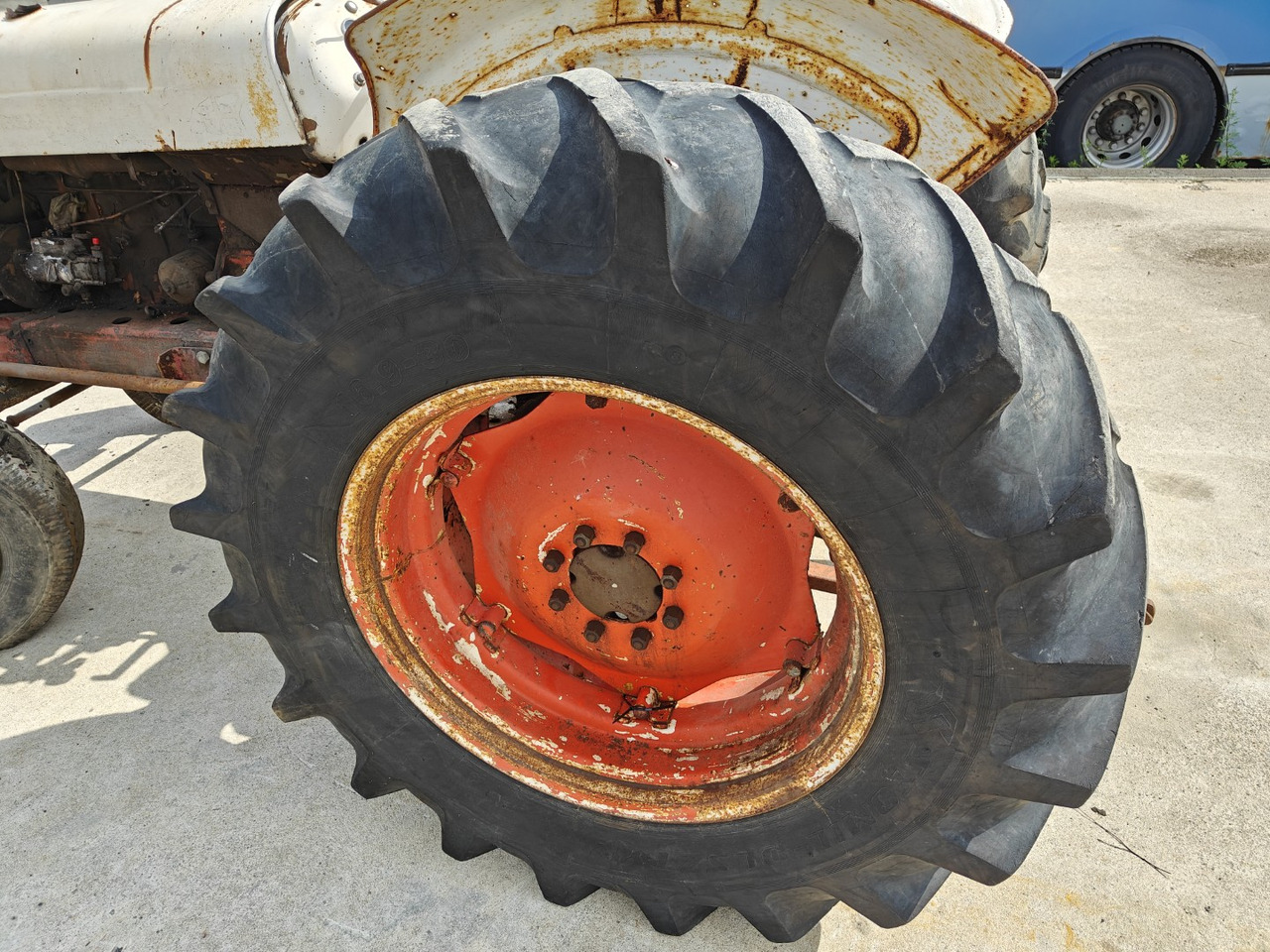 DAVID BROWN 990 Selectamatic - Tractor: foto 5 DAVID BROWN 990 Selectamatic - Tractor: foto 5