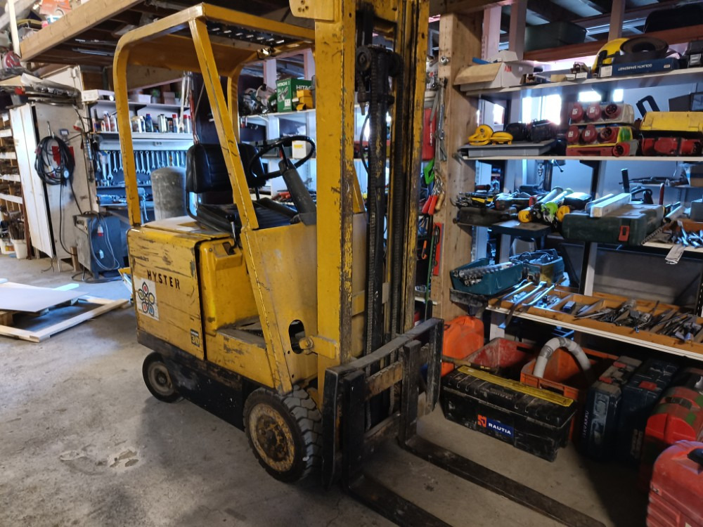 Hyster Electric 30 sähkötrukki - Carretilla elevadora eléctrica: foto 1 Hyster Electric 30 sähkötrukki - Carretilla elevadora eléctrica: foto 1
