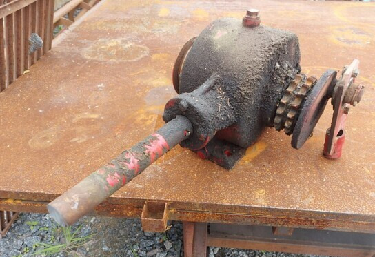 Juko Teho Juko kulmavaihde - Transmisión para Arrancadora de patatas: foto 3 Juko Teho Juko kulmavaihde - Transmisión para Arrancadora de patatas: foto 3