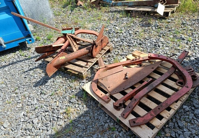 Kverneland Putkirunkoisen auran varaosia - Arado: foto 1 Kverneland Putkirunkoisen auran varaosia - Arado: foto 1