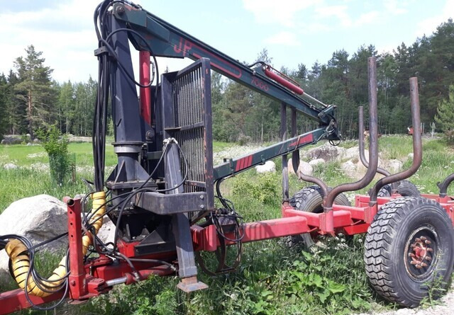 Metsäkärrypaketti JP7000 - todella järeä paketti - Remolque forestal: foto 1 Metsäkärrypaketti JP7000 - todella järeä paketti - Remolque forestal: foto 1