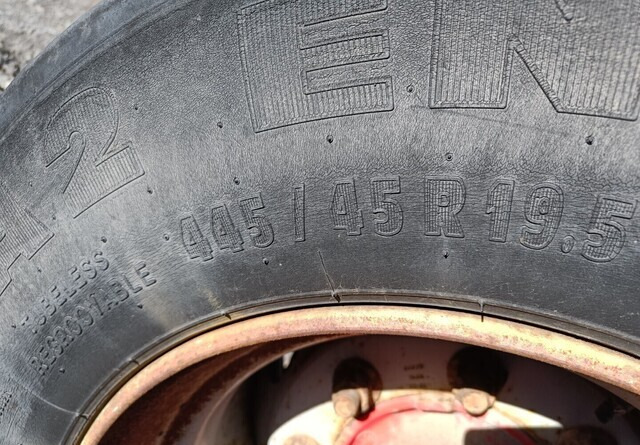 Peräkärryn akseli 445/45R19.5 leveillä renkailla - Eje y piezas para Remolque: foto 5 Peräkärryn akseli 445/45R19.5 leveillä renkailla - Eje y piezas para Remolque: foto 5