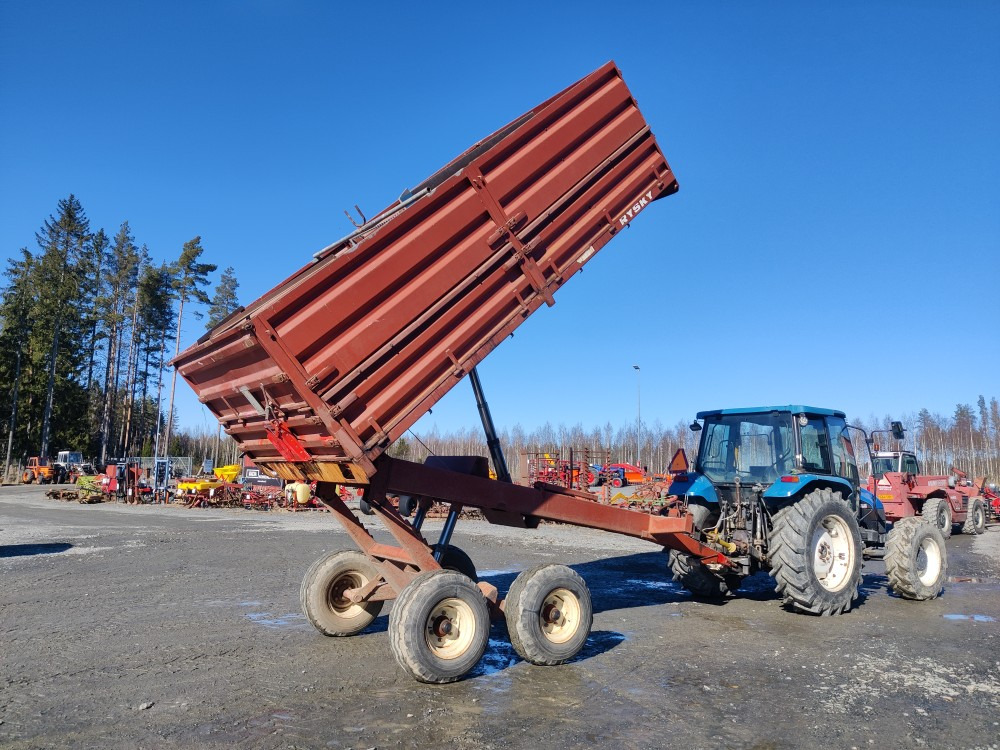 Rysky telikippikärry täyttövaunuvarustuksella - Remolque volquete agrícola: foto 1 Rysky telikippikärry täyttövaunuvarustuksella - Remolque volquete agrícola: foto 1