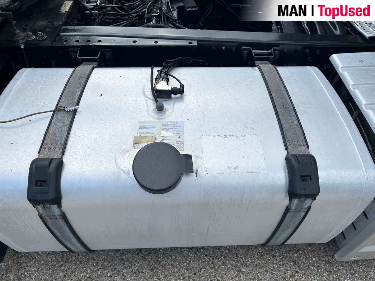 Cabeza tractora MAN TGX 18.460 4X2 LLS-U Euro6 Klima Luftfeder ZV: foto 6 Cabeza tractora MAN TGX 18.460 4X2 LLS-U Euro6 Klima Luftfeder ZV: foto 6