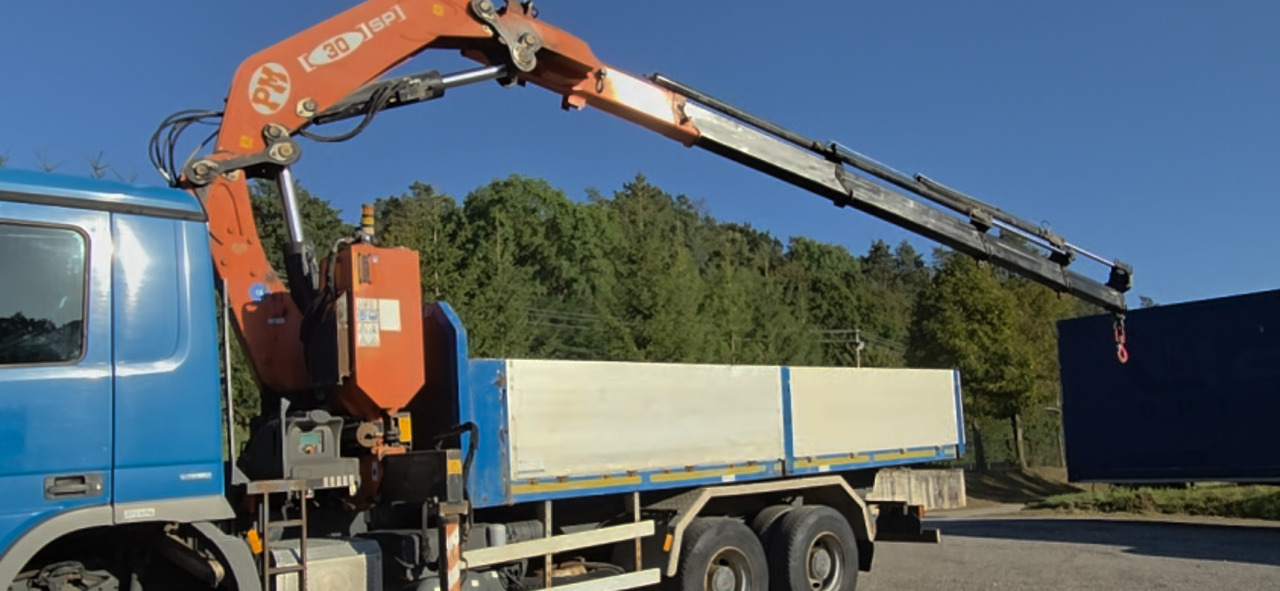 PM PM crane 30024 + cradio control - Grúa para camión: foto 1 PM PM crane 30024 + cradio control - Grúa para camión: foto 1