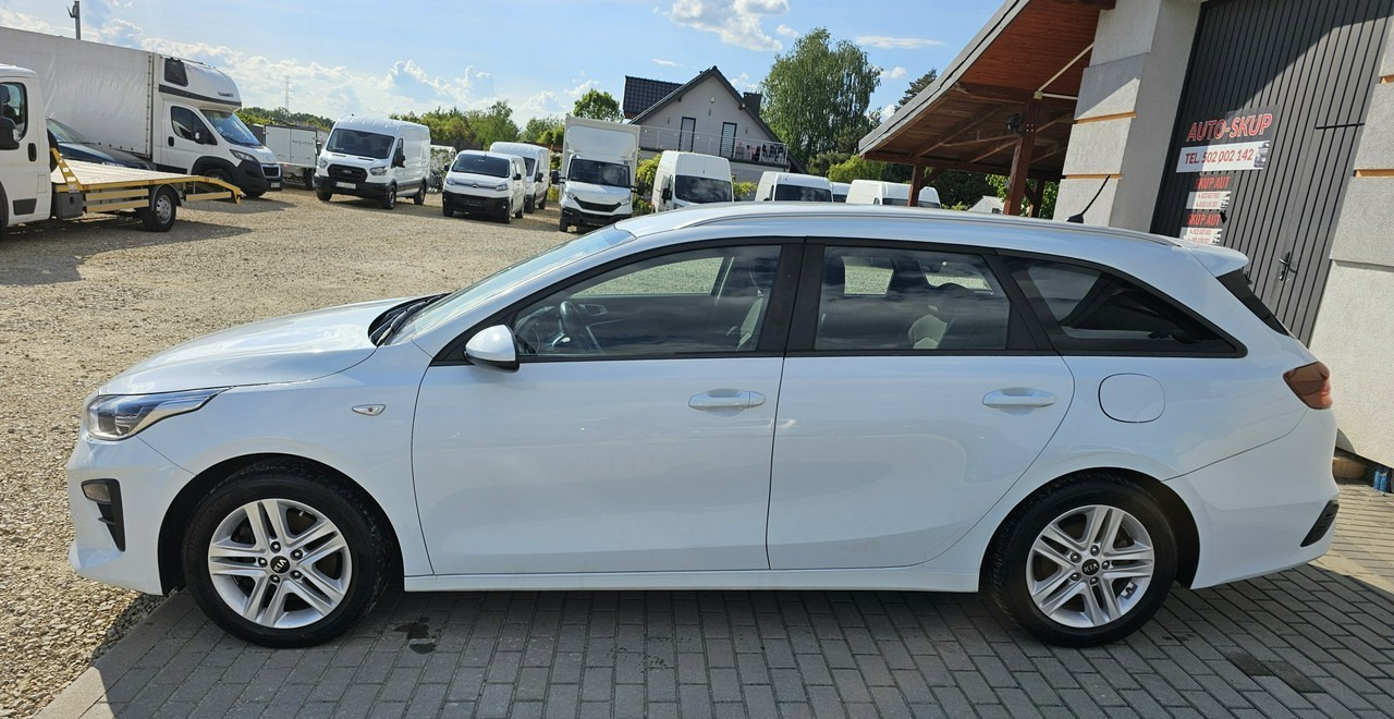 Kia Cee'd III gwarancja*serwis* zadbany - Coche: foto 4 Kia Cee'd III gwarancja*serwis* zadbany - Coche: foto 4