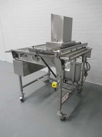 NN ball rolling machine UM900 - Maquinaria de alimentación: foto 4 NN ball rolling machine UM900 - Maquinaria de alimentación: foto 4