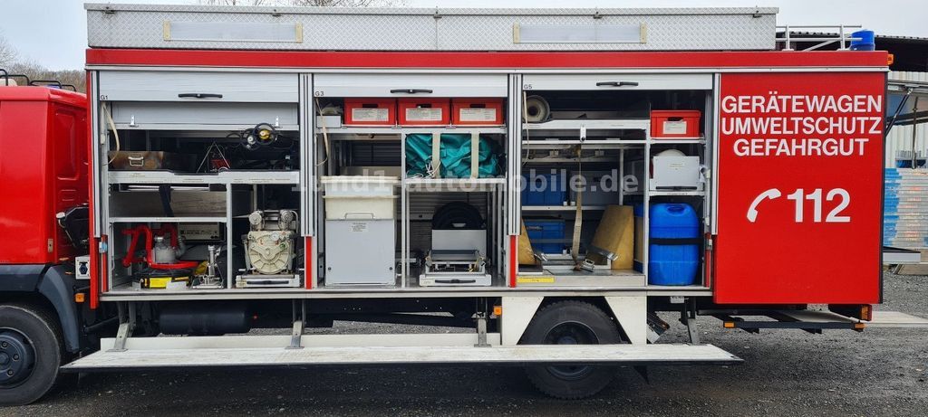 MAN 10.163 L2000 Feuerwehr GWG Nur 6.300km DEPA ELRO/VETTER 10.163 L2000 Feuerwehr GWG Nur 6.300km DEPA ELRO/VETTER - Camión de bomberos: foto 1 MAN 10.163 L2000 Feuerwehr GWG Nur 6.300km DEPA ELRO/VETTER 10.163 L2000 Feuerwehr GWG Nur 6.300km DEPA ELRO/VETTER - Camión de bomberos: foto 1