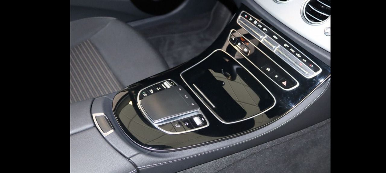 Coche familiar Mercedes-Benz E 400 dT 4Matic Avant LED 9G-Tronic MBUX Widescreen E 400 dT 4Matic Avant LED 9G-Tronic MBUX Widescreen Business - Paket: foto 19 Coche familiar Mercedes-Benz E 400 dT 4Matic Avant LED 9G-Tronic MBUX Widescreen E 400 dT 4Matic Avant LED 9G-Tronic MBUX Widescreen Business - Paket: foto 19