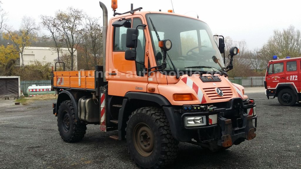 Unimog U 300 Kipper Zugmaschine Kommunalhydraulik U 500 400 U 300 Kipper Zugmaschine Kommunalhydraulik U 500 400 - Vehículo municipal: foto 2 Unimog U 300 Kipper Zugmaschine Kommunalhydraulik U 500 400 U 300 Kipper Zugmaschine Kommunalhydraulik U 500 400 - Vehículo municipal: foto 2