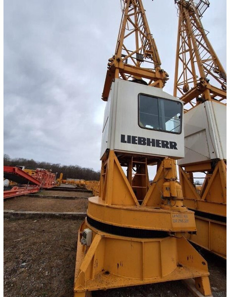 Liebherr 140EC-H6 45m jib, 1998yom perfect - Grúa torre: foto 1 Liebherr 140EC-H6 45m jib, 1998yom perfect - Grúa torre: foto 1